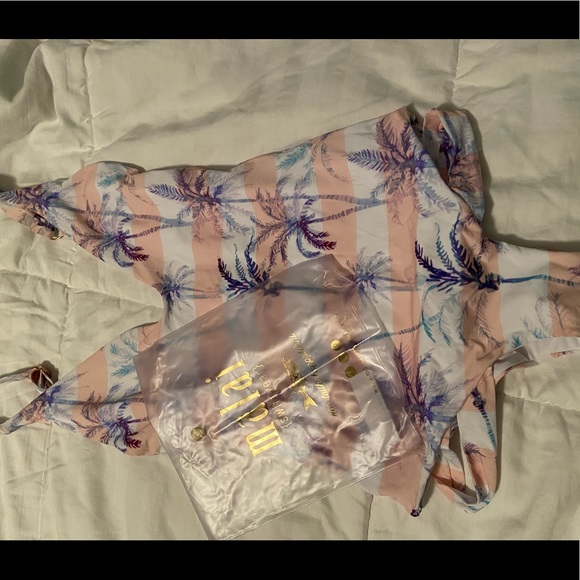 Malai: Cali Palms Swimwear Swimsuit - Picture 4 of 8